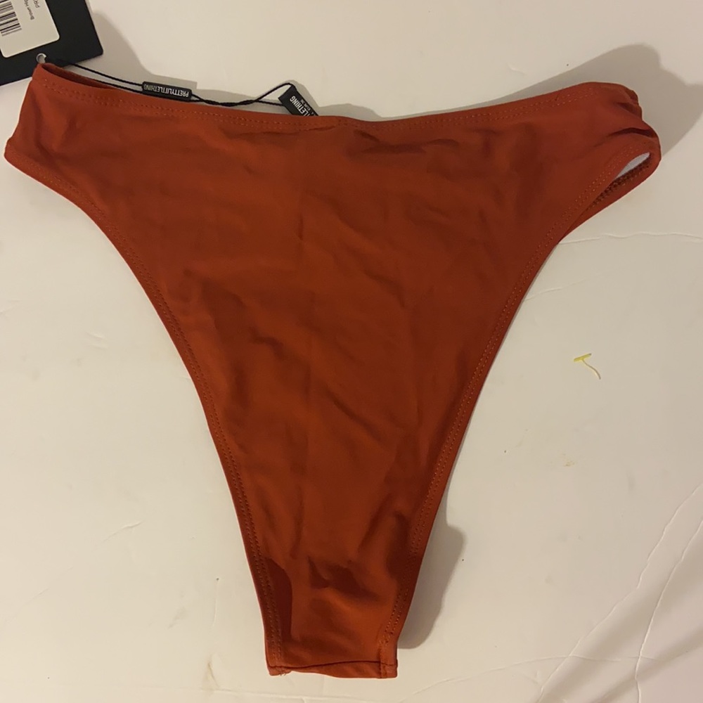 Pretty little thing brown high waisted bikini bottom size US 4 NWT - Picture 2 of 8
